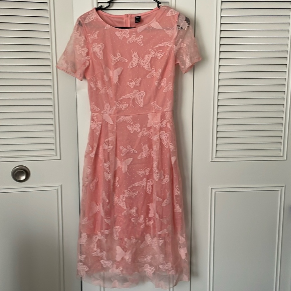 Women’s dress